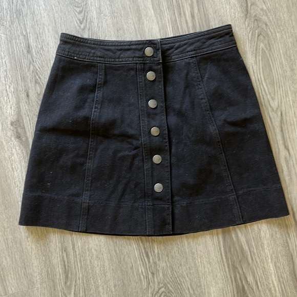 Madewell Dresses & Skirts - Madewell black denim skirt